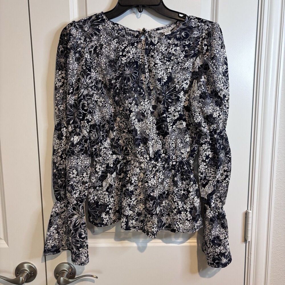 Topshop Lace Peplum Puff Bell Sleeve Top open back keyhole size 6